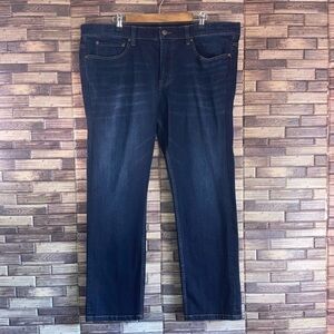 Men’s JOS A Bank Traditional Fit Blue Jeans Size 40x30 EUC
